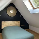 Tatil Evi L'escapade Arrest